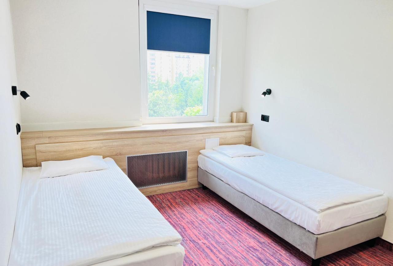 Hotel ROK Krakau Buitenkant foto