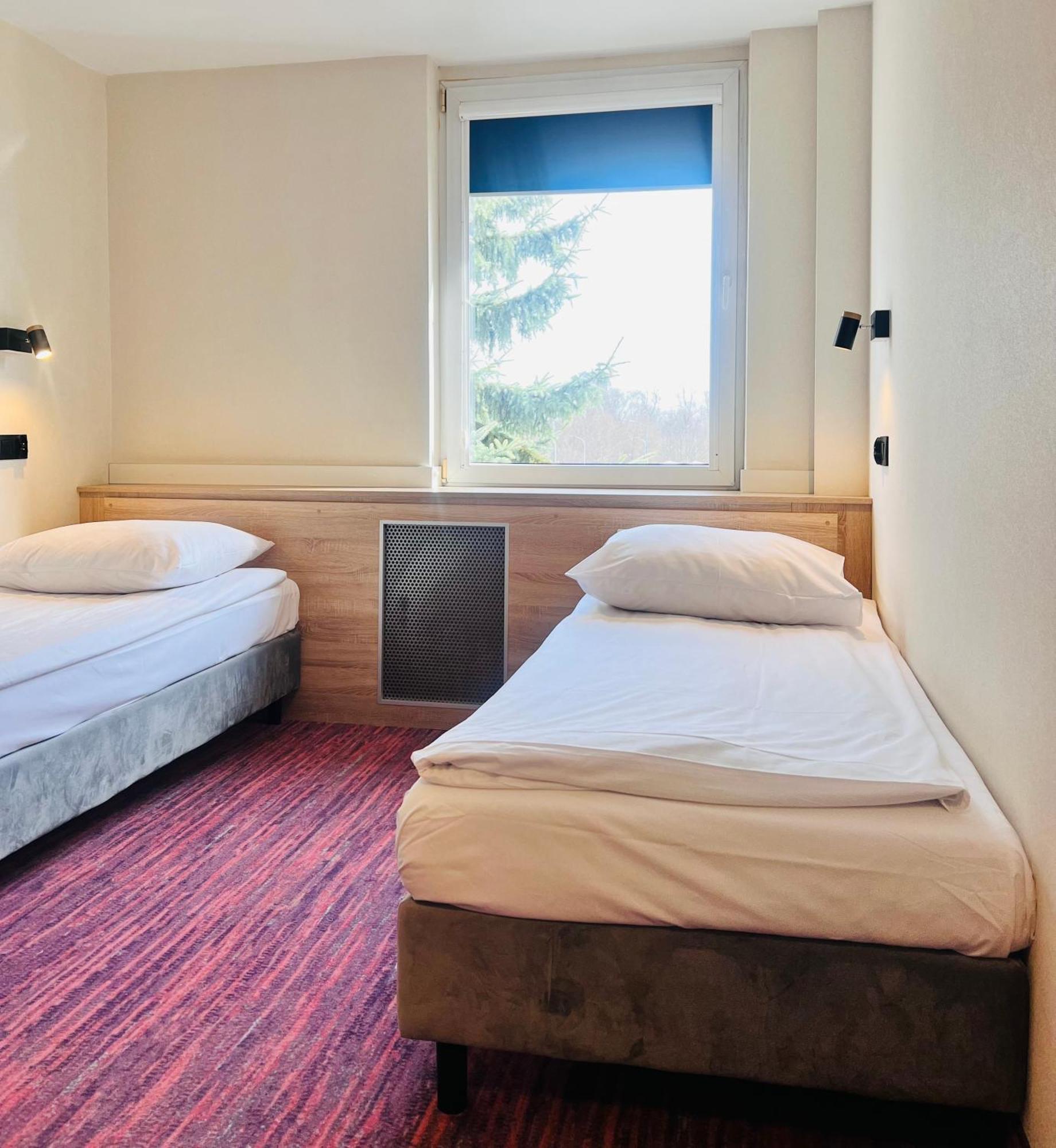 Hotel ROK Krakau Buitenkant foto